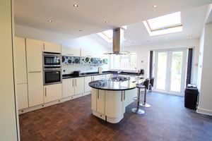 Photo 17- click for photo gallery